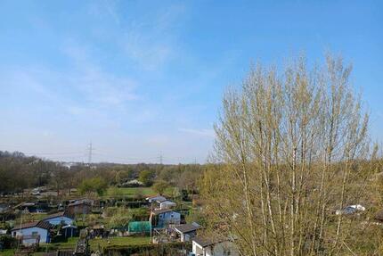 Gemütliche DG Wohnung 4,5R +2M in GE Feldmark - Gelsenkirchen Gelsenkirchen-West