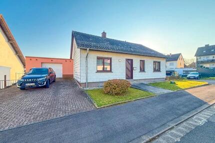 Ein- oder Zweifamilienhaus in Homburg Schwarzenbach