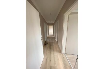 3-Zimmer-Wohnung (97 m²) mit 2 Balkonen - Ansbach