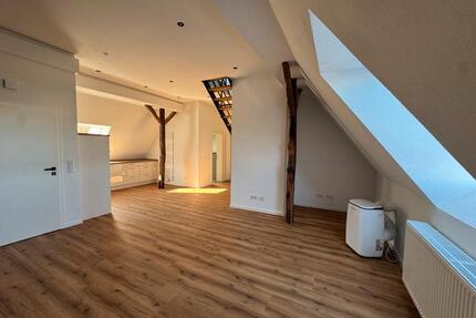 Maisonette-Wohnung Erstbezug - 560,00&nbsp;EUR Kaltmiete, ca.&nbsp; 66,00&nbsp;m&sup2; in Sundern (Sauerland) (PLZ: 59846)