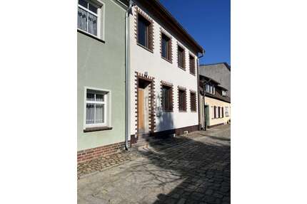Haus zum Kaufen in Lübbenau 384.000,00 € 150 m²