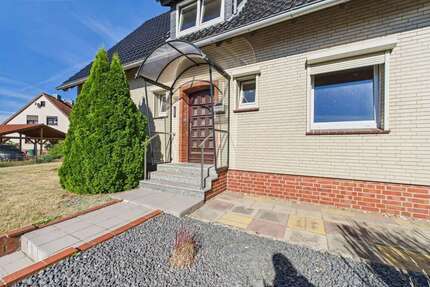 Haus zum Kaufen in Wolfsburg Heiligendorf 199.000,00 € 150 m² - Wolfsburg / Heiligendorf