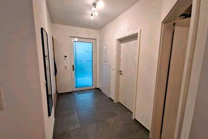 Provisionsfreie 2-Zimmer Whg. mit Terrasse & Stellplatz in Linz - Linz am Rhein