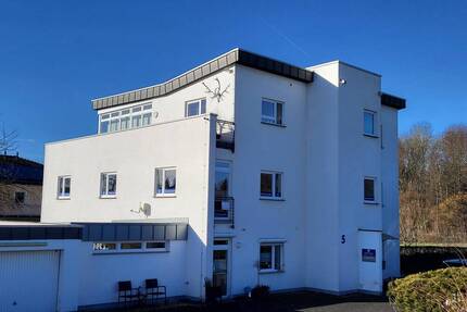 Top-ausgestattete Büroflächen – perfekte Anbindung – ausreichend Parkflächen - Simmern