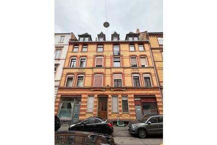 Modernisierte Altbauwohnung in zentraler Lage - Wiesbaden Südost