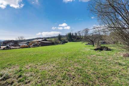 Grundstück zu verkaufen in Siegsdorf 254.940,00 € 607 m²