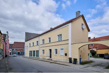 Haus zum Kaufen in Geiselhöring 470.000,00 € 802.46 m²