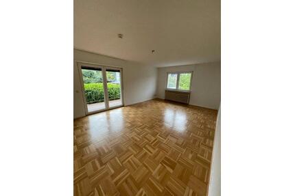 4,5-Zimmer-Wohnung mit Balkon & Garage in Cappel - Marburg