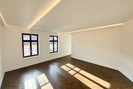 Jetzt aber! + Lift + Parkett + Fußbodenheizung + Wanne & Dusche + LED-Licht + Übernahme EBK mgl. - Leipzig Gohlis-Süd