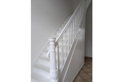 Renovierte Doppelhaushälfte mit Garage und Garten in SG-Mitte - Solingen