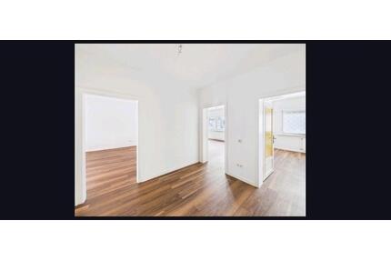 Schöne 3 ZKB. Wohnung - 900,00&nbsp;EUR Kaltmiete, ca.&nbsp; 112,00&nbsp;m&sup2; in Riegelsberg (PLZ: 66292)