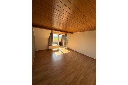 3-Zimmer-Dachgeschosswohnung in Lage-Kachtenhausen - Detmold Hiddesen