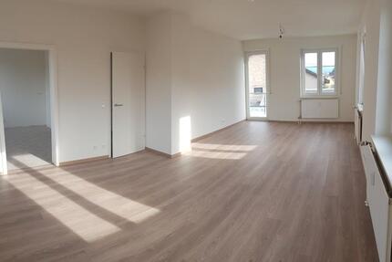 Großzügige, helle 2-Zimmer-Wohnung in Bötzingen