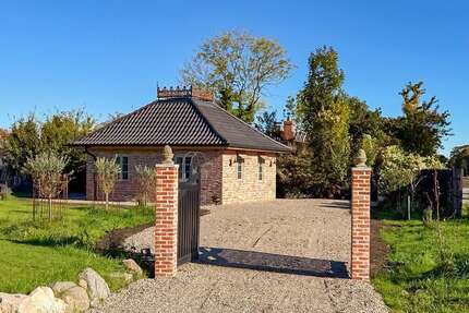 Haus zum Kaufen in Brodersby 290.000,00 € 33 m²