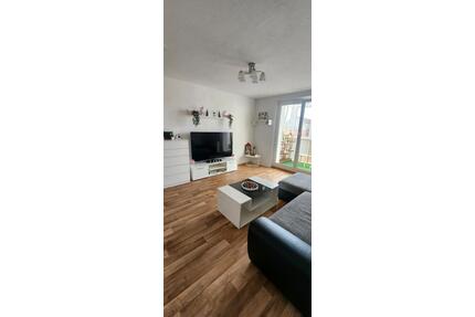Helle und schöne 3-Zimmer-Wohnung mit Balkon und Einbauküche - Magdeburg Alte Neustadt