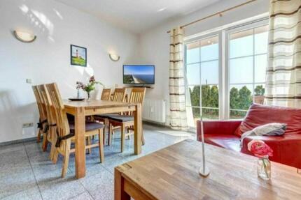 Ferienwohnung • 6 Personen • Direkt am Wasser • Karlshagen