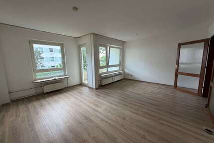 Wohnung zum Kaufen in Velbert 140.000,00 € 61.57 m²