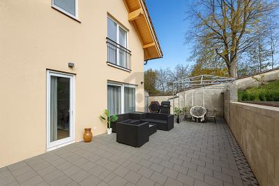 VIEL PLATZ MIT KLEINEM GARTEN + 3 KFZ-STELLPLÄTZEN - Scheuring