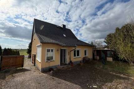 Haus zum Kaufen in Muldestausee 249.000,00 € 238.8 m²