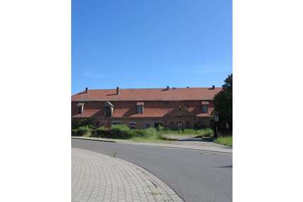 Haus zum Kaufen in Ivenack 169.000,00 € 1200 m²