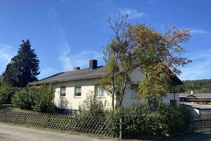 Haus zum Kaufen in Usingen Wernborn 480.000,00 € 138 m² - Usingen / Wernborn