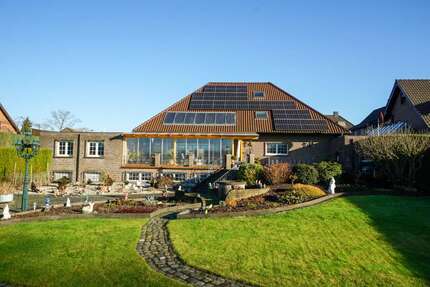 Haus zum Kaufen in Kerken 945.000,00 € 260 m²