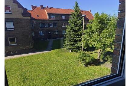 VIEL PLATZ & RUHE MIT GRÜNEM INNENHOF - Greppin