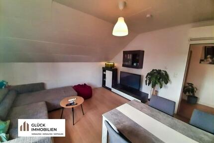 Gescher: Schicke DG-Wohnung mit Pkw-Stellplatz!