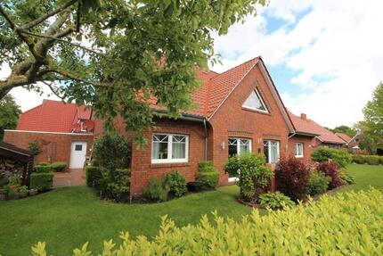 Einfamilienhaus mit Einliegerwohnung - Aurich