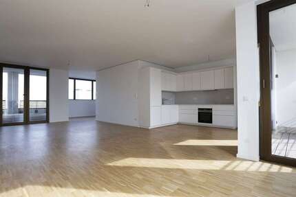 Wohnung zum Mieten in Berlin 2.870,80 € 143.54 m²