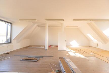 Stilvolle 2-Zimmer Wohnung im Lutherhaus Torgau – lichtdurchflutet & großzügig geschnitten