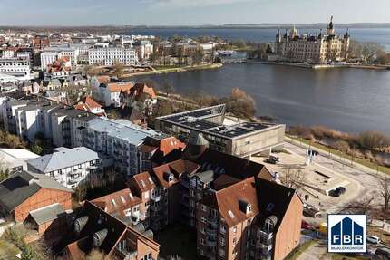 Wohnung zum Kaufen in Schwerin 159.000,00 € 72.18 m²