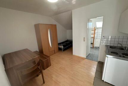 Möbliertes 1-Zi.-Apartment mit Einbauküche und Bad zur Miete - Dasing