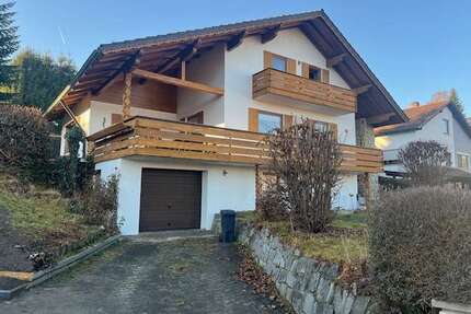 Haus zum Kaufen in Regen 285.000,00 € 132 m²