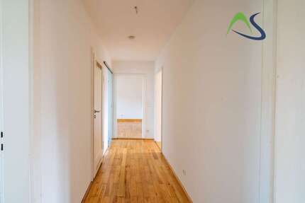 Wohnung zum Mieten in Regensburg 930,00 € 77 m²