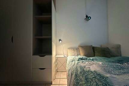 WG-Zimmer in Köln 860,00 € 10 m²