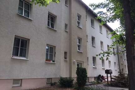Wohnung zum Mieten in Rötha 285,00 € 40.3 m²