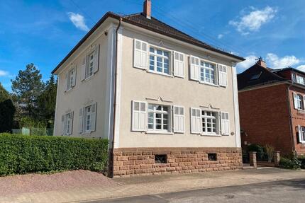 RESERVIERT Von Privat Charmante Stadtvilla EFH freistehend Garage - Püttlingen