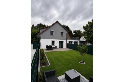 Großzügige 3-Zimmer-WohnungHaus mit Garten in zentraler Lage - Achim