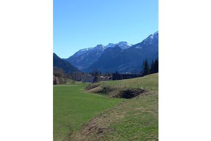 Vermiete Wohnung in Pfronten - 1.100,00&nbsp;EUR Kaltmiete, ca.&nbsp; 75,00&nbsp;m&sup2; in Pfronten (PLZ: 87459)