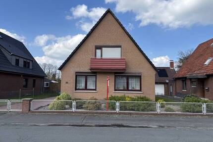 Großzügiges Einfamilienhaus inkl. Garage auf 950m² Grundstück an der Grenze zu Schwanewede - Bremen / Rekum
