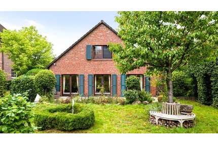 Haus zum Kaufen in Aumühle 795.000,00 € 142.29 m²