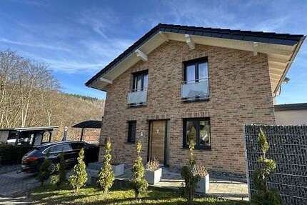 Haus zum Kaufen in Gummersbach 675.000,00 € 175 m²