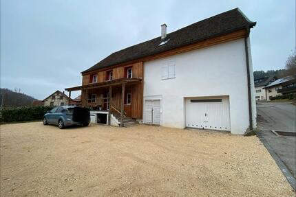 Provisionsfrei! Charmantes Bauernhaus mit ELW & großem Grundstück - Stockach