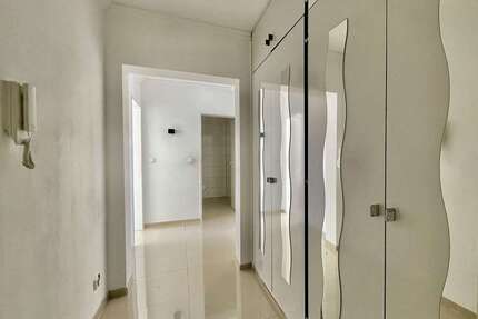 Wohnung zum Kaufen in Dietzenbach 189.000,00 € 68.45 m²