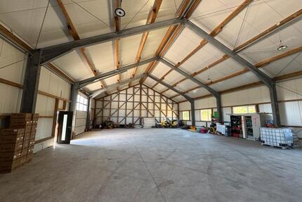 Lagerhalle zu vermieten - 3.375,00&nbsp;EUR Kaltmiete, ca.&nbsp; 7,50&nbsp;m&sup2; in Poing (PLZ: 85586)