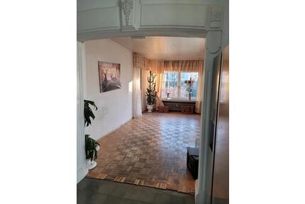 Einfamilienhaus mit Garten - 1.500,00&nbsp;EUR Kaltmiete, ca.&nbsp; 141,00&nbsp;m&sup2; in Gütersloh (PLZ: 33330)