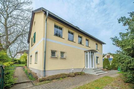 Familie Haus Vermietet - 1.500,00&nbsp;EUR Kaltmiete, ca.&nbsp; 298,00&nbsp;m&sup2; in Eisleben (Lutherstadt) (PLZ: 06295)