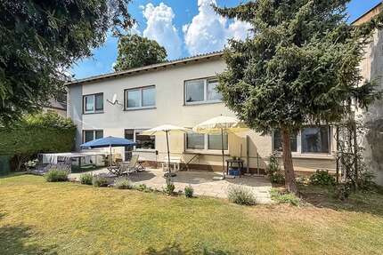 Haus zum Kaufen in Hagen 398.000,00 € 303.81 m²