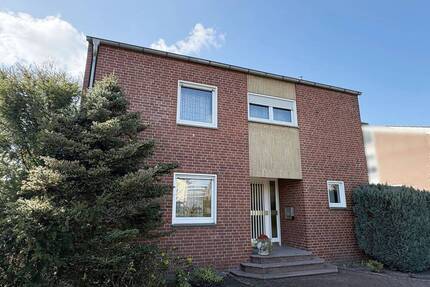 Platz zum Aufwachsen: Familienfreundliches Einfamilienhaus mit Garten und Rückzugsorten - Warendorf